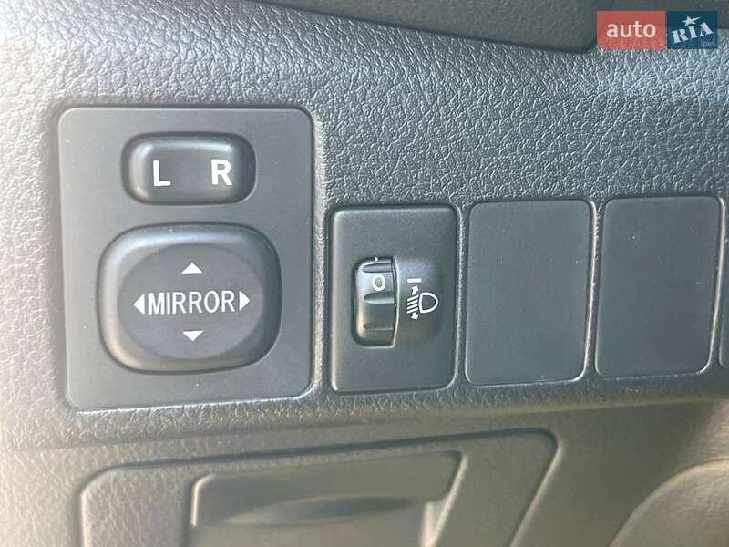 Седан Toyota Corolla 2013 в Києві