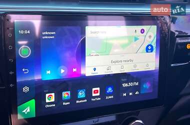 Седан Toyota Corolla 2013 в 