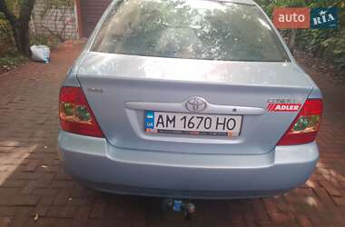 Седан Toyota Corolla 2005 в 