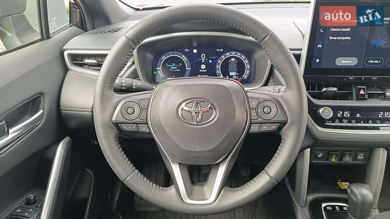 Внедорожник / Кроссовер Toyota Corolla 2023 в Киеве фото 13 Внедорожник / Кроссовер Toyota Corolla 2023 в Киеве