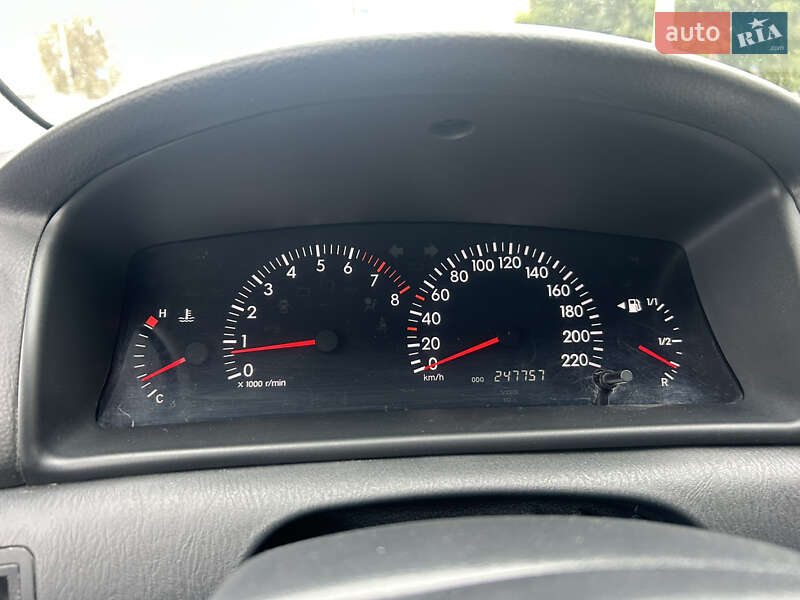 Хэтчбек Toyota Corolla 2005 в Киеве фото 9 Хэтчбек Toyota Corolla 2005 в Киеве