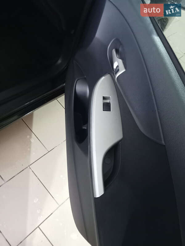 Седан Toyota Corolla 2008 в Житомире