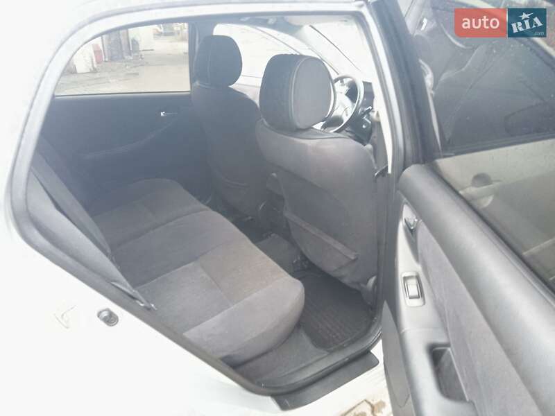 Хэтчбек Toyota Corolla 2002 в Виннице фото 11 Хэтчбек Toyota Corolla 2002 в Виннице