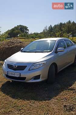 Седан Toyota Corolla 2008 в Черкасах