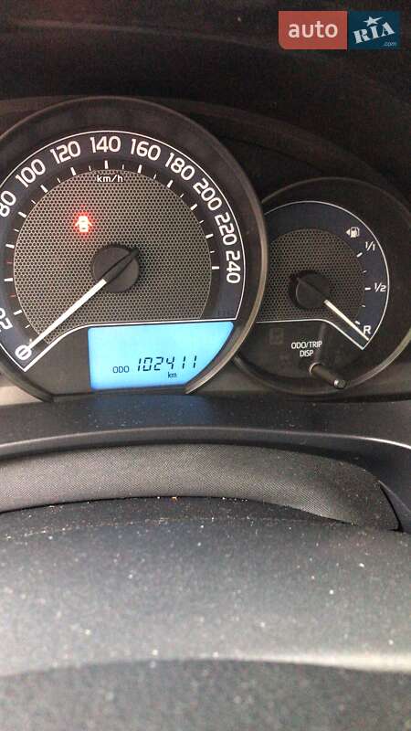 Седан Toyota Corolla 2015 в Запоріжжі фото 5 Седан Toyota Corolla 2015 в Запоріжжі