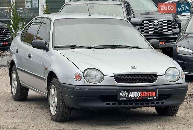 Хэтчбек Toyota Corolla 1997 в Харькове