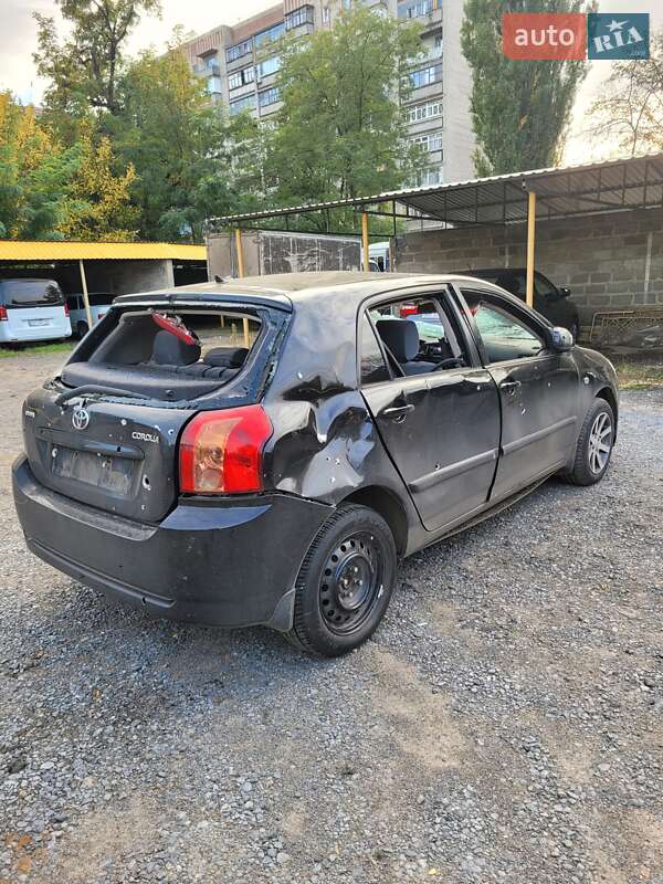 Хэтчбек Toyota Corolla 2006 в Краматорске