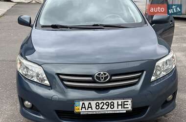 Седан Toyota Corolla 2008 в Киеве