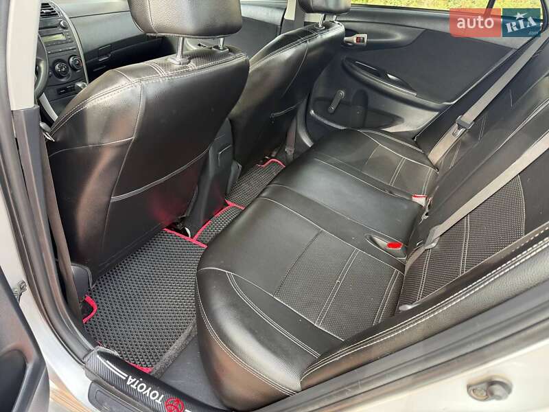 Седан Toyota Corolla 2009 в Одессе