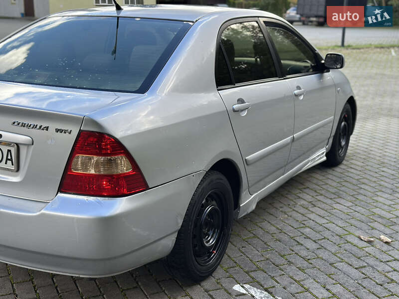 Універсал Toyota Corolla 2003 в Львові