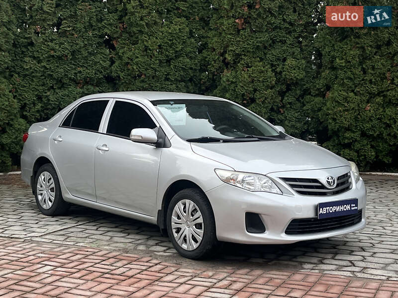Седан Toyota Corolla 2011 в Белой Церкви