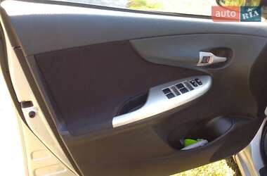 Седан Toyota Corolla 2007 в 
