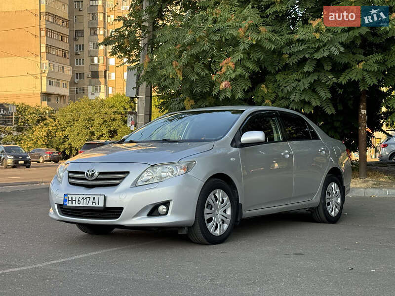 Седан Toyota Corolla 2008 в Одессе