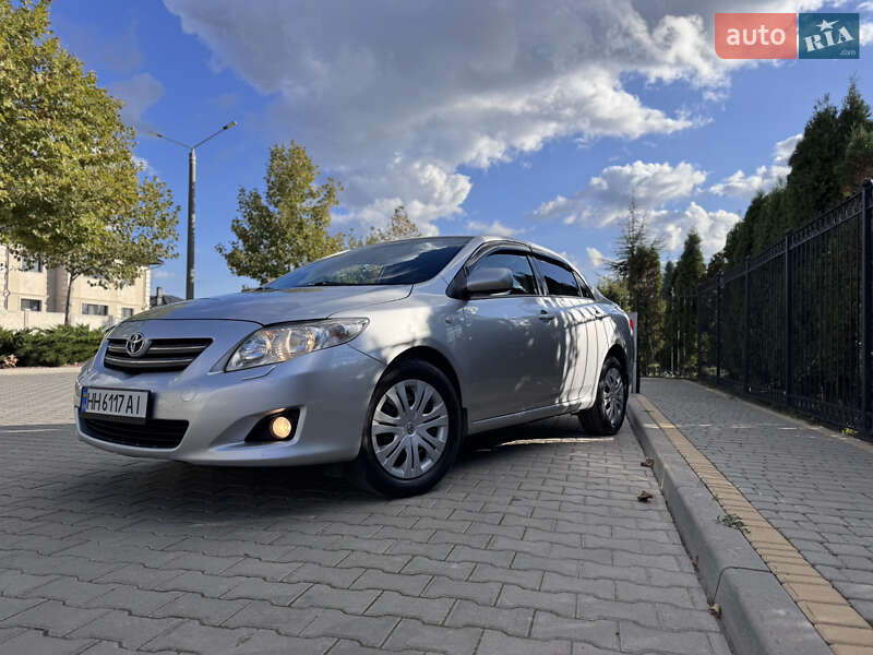 Седан Toyota Corolla 2008 в Одессе