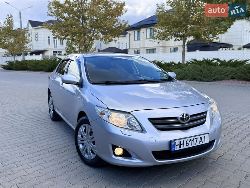 Седан Toyota Corolla 2008 в Одессе