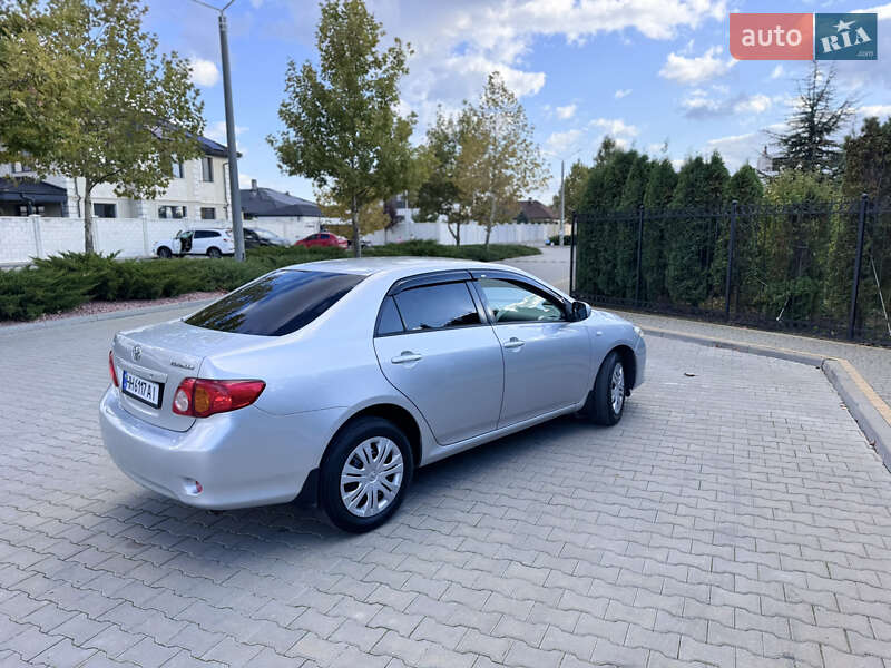 Седан Toyota Corolla 2008 в Одессе