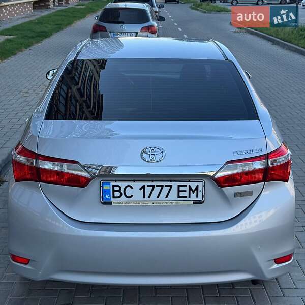 Седан Toyota Corolla 2016 в Житомире