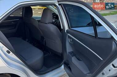 Седан Toyota Corolla 2016 в 
