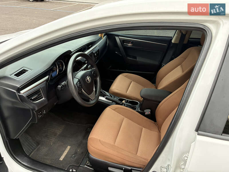Седан Toyota Corolla 2016 в Миколаєві фото 10 Седан Toyota Corolla 2016 в Миколаєві