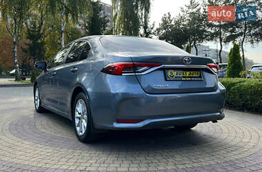 Седан Toyota Corolla 2020 в 