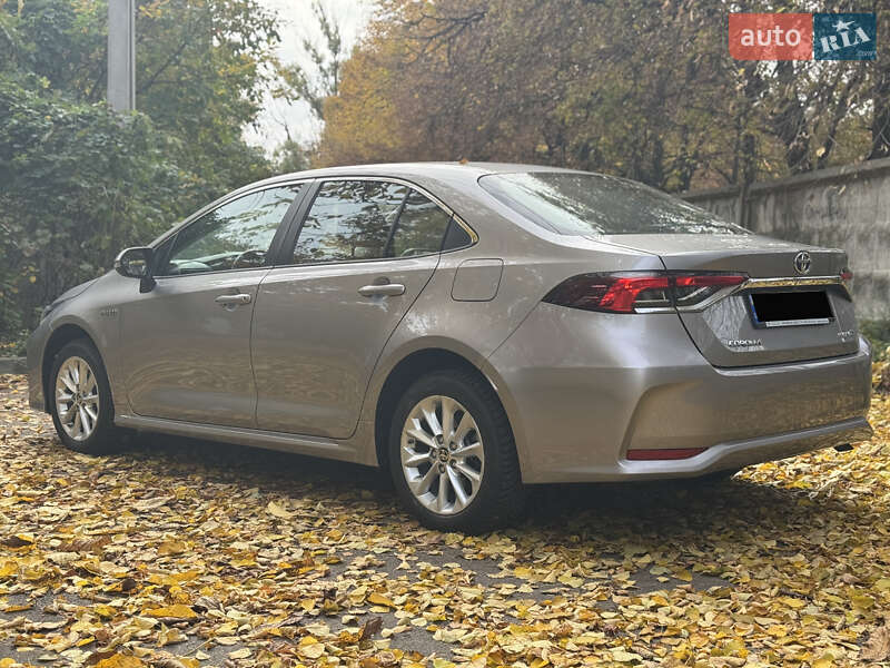 Седан Toyota Corolla 2020 в Києві фото 3 Седан Toyota Corolla 2020 в Києві