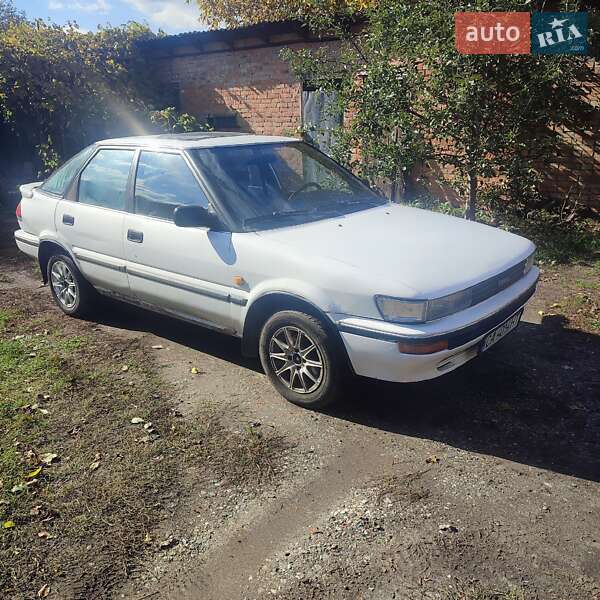 Седан Toyota Corolla 1988 в Христинівці фото 6 Седан Toyota Corolla 1988 в Христинівці
