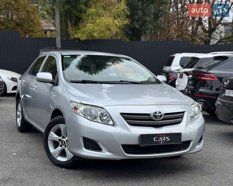 Седан Toyota Corolla 2008 в 