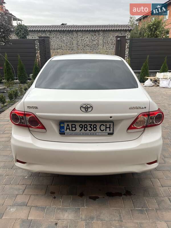 Седан Toyota Corolla 2010 в Вінниці