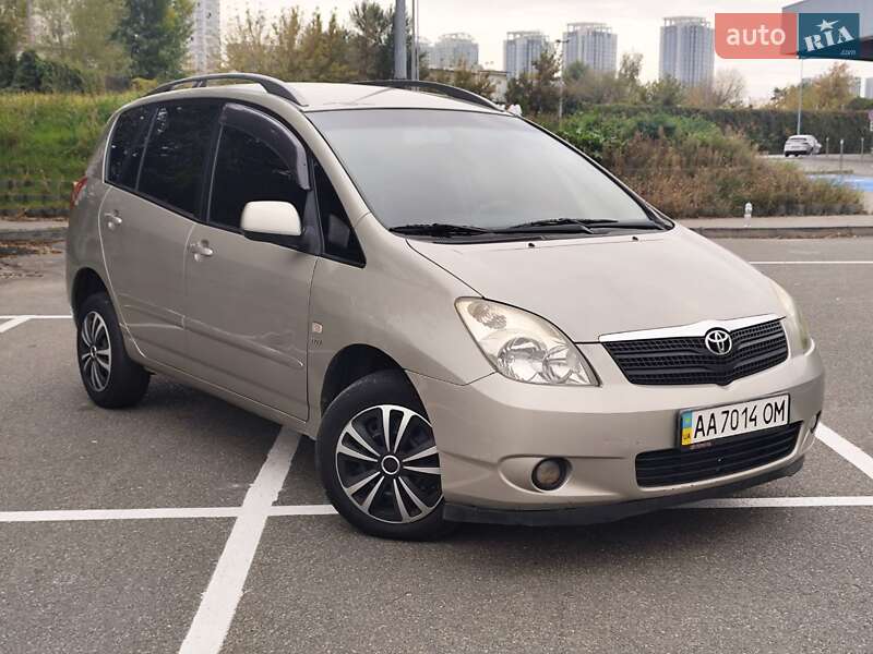 Toyota Corolla 2003