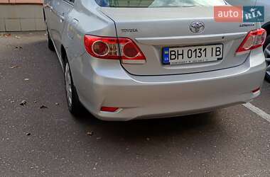Седан Toyota Corolla 2011 в 