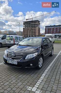 Седан Toyota Corolla 2008 в Львові