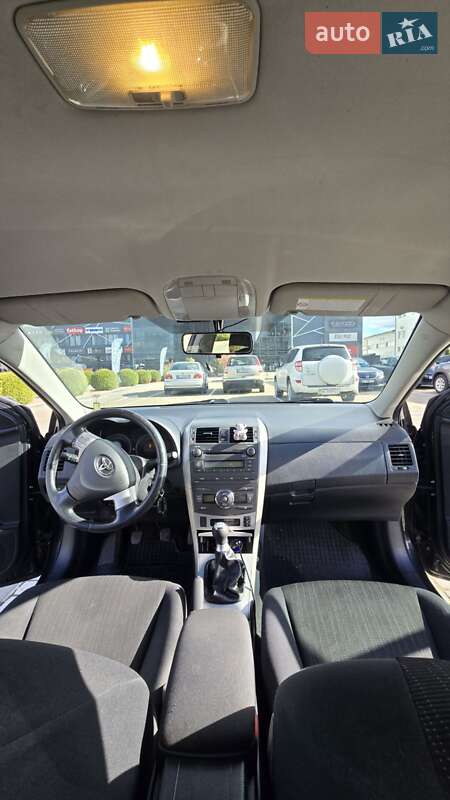 Седан Toyota Corolla 2008 в Львові фото 20 Седан Toyota Corolla 2008 в Львові