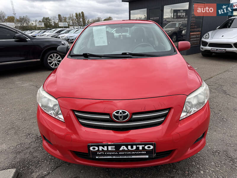 Седан Toyota Corolla 2008 в Києві