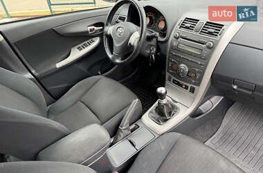 Седан Toyota Corolla 2008 в 