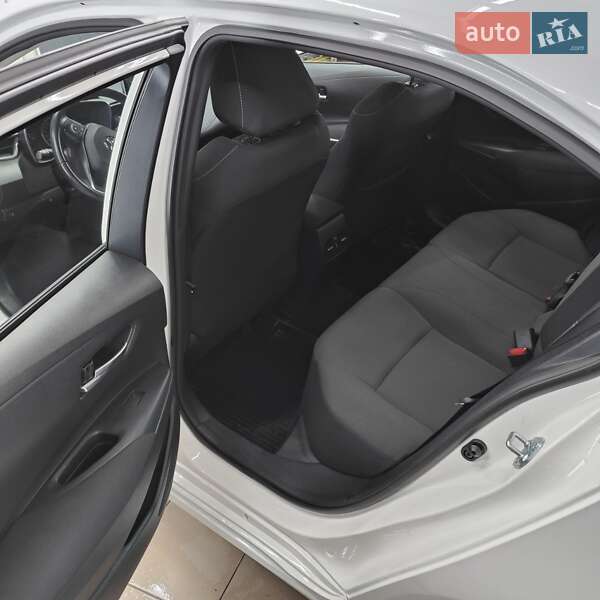 Седан Toyota Corolla 2021 в Одессе