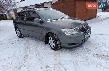 Хэтчбек Toyota Corolla 2003 в Тростянце