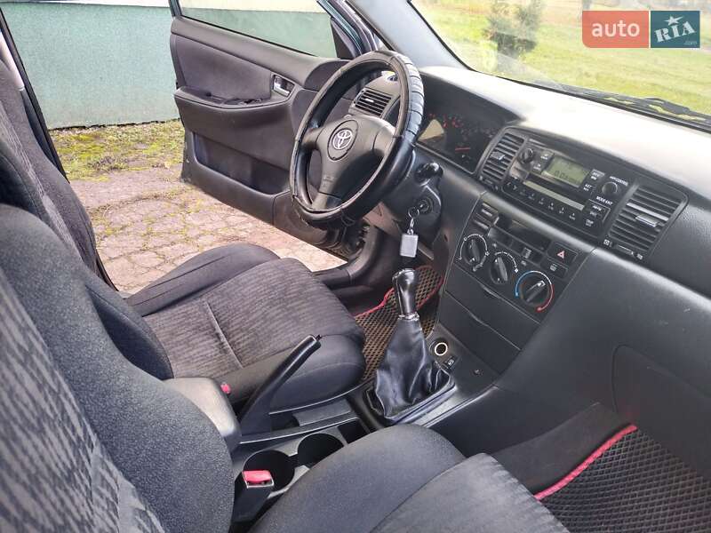 Универсал Toyota Corolla 2003 в Остроге фото 6 Универсал Toyota Corolla 2003 в Остроге