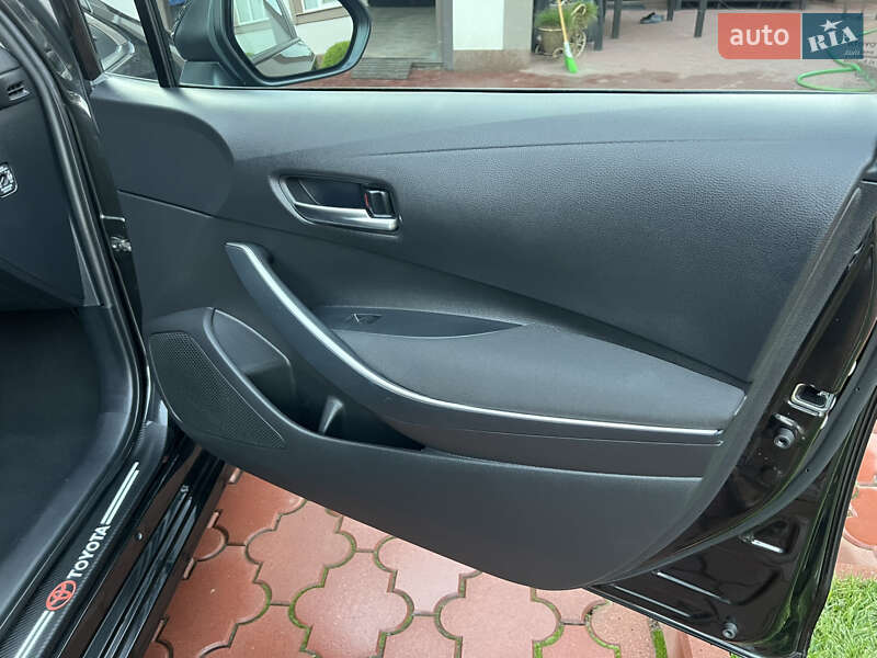 Седан Toyota Corolla 2019 в Броварах фото 32 Седан Toyota Corolla 2019 в Броварах