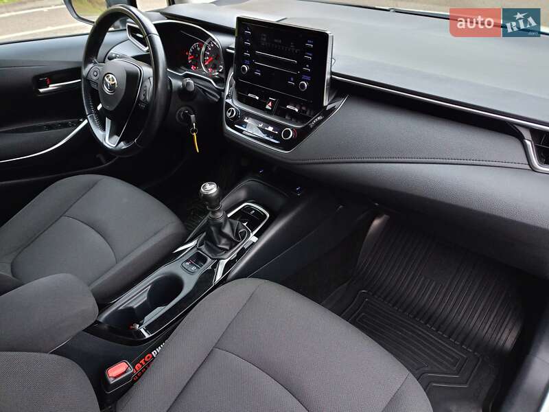 Седан Toyota Corolla 2021 в Киеве фото 12 Седан Toyota Corolla 2021 в Киеве