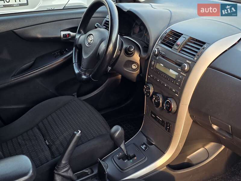 Седан Toyota Corolla 2008 в Тернополі фото 30 Седан Toyota Corolla 2008 в Тернополі