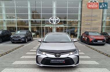 Седан Toyota Corolla 2021 в  фото 5 Седан Toyota Corolla 2021 в