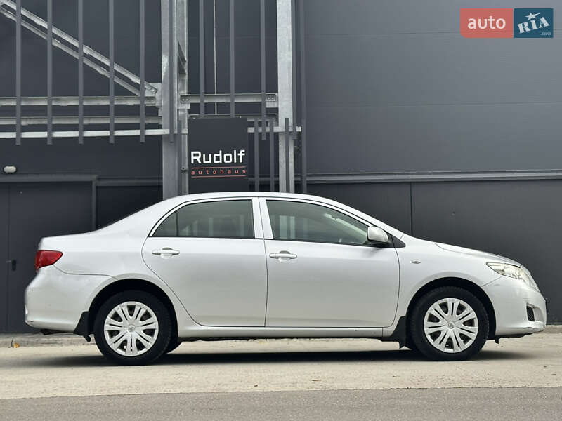 Седан Toyota Corolla 2008 в Киеве фото 3 Седан Toyota Corolla 2008 в Киеве