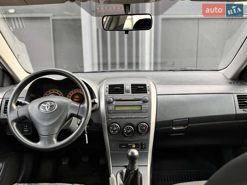 Седан Toyota Corolla 2008 в Киеве фото 32 Седан Toyota Corolla 2008 в Киеве
