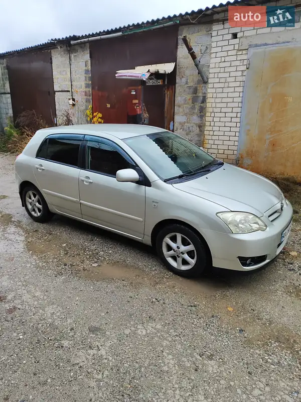 Toyota Corolla 2005