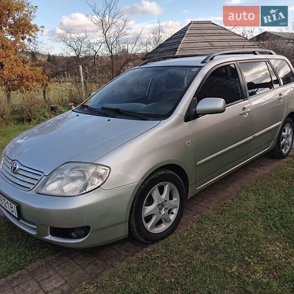 Универсал Toyota Corolla 2006 в Долине