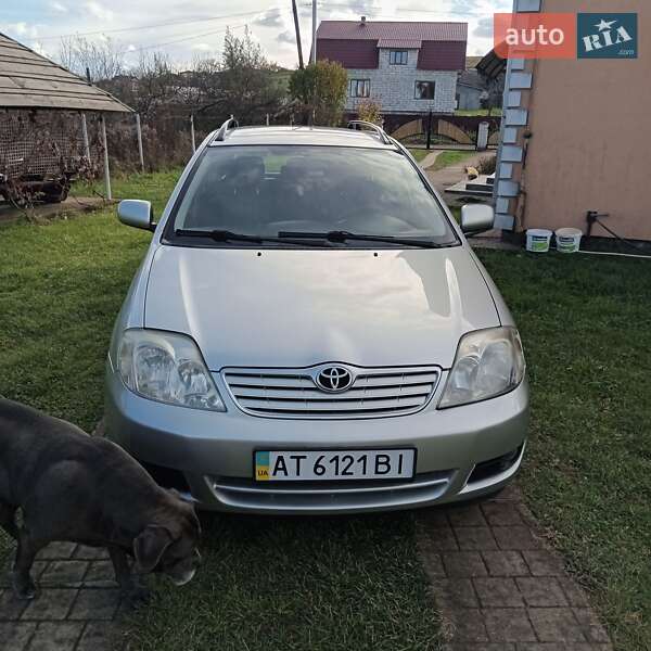 Универсал Toyota Corolla 2006 в Долине