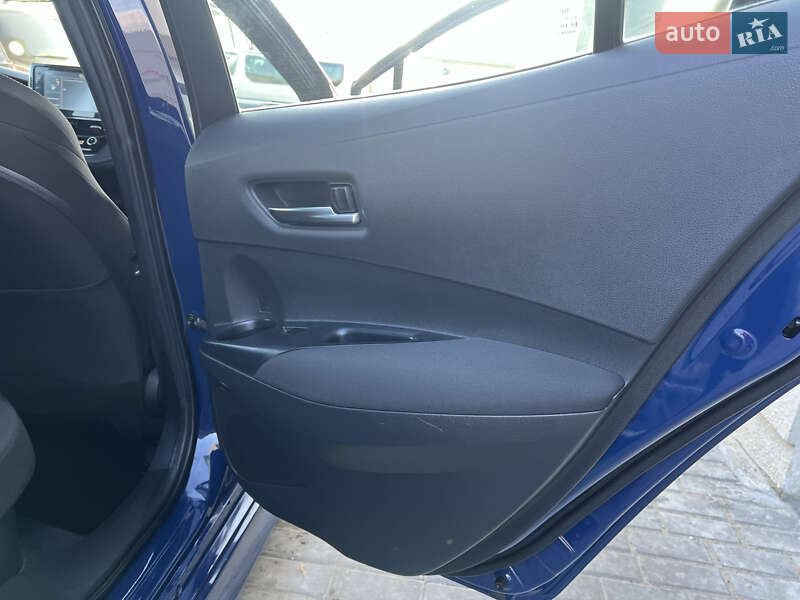 Хэтчбек Toyota Corolla 2019 в Львове