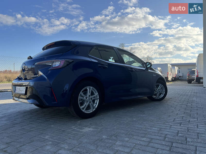 Хэтчбек Toyota Corolla 2019 в Львове