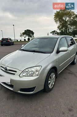 Хетчбек Toyota Corolla 2006 в Черкасах