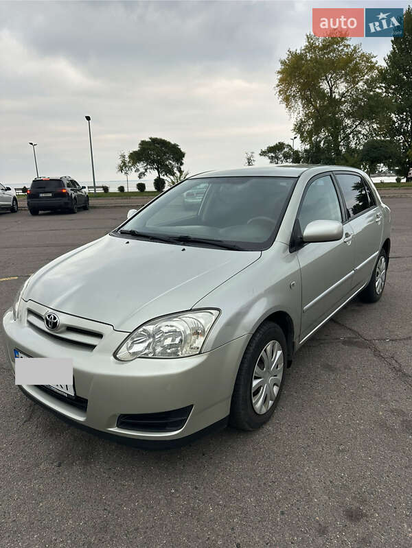 Хэтчбек Toyota Corolla 2006 в Черкассах фото Хэтчбек Toyota Corolla 2006 в Черкассах